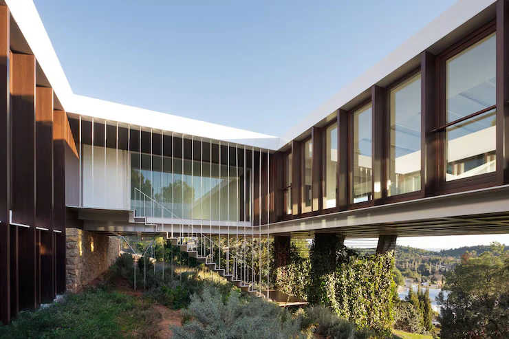 Edificio contemporáneo diseñado por estudio de arquitectura en Madrid